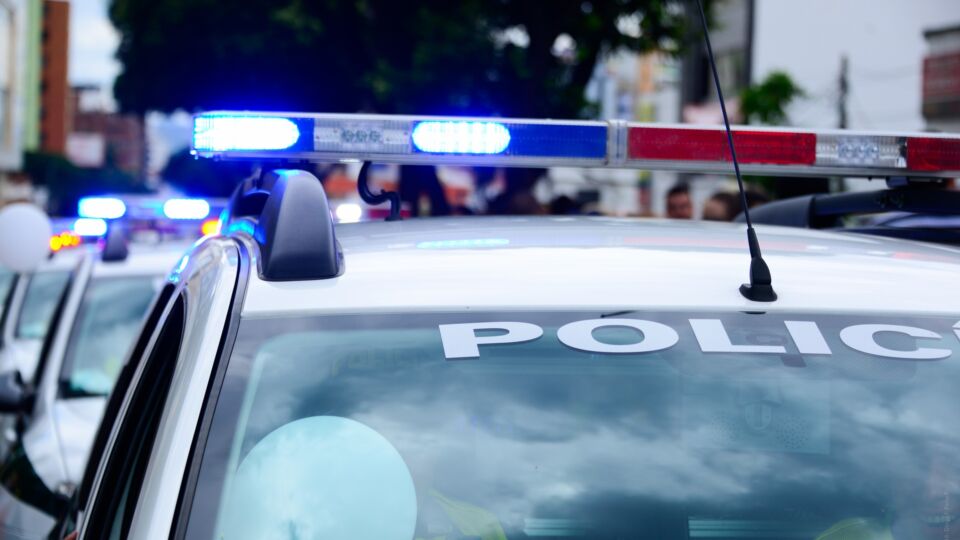 Policjanci pomogli w eskorcie rodzącej na porodówkę