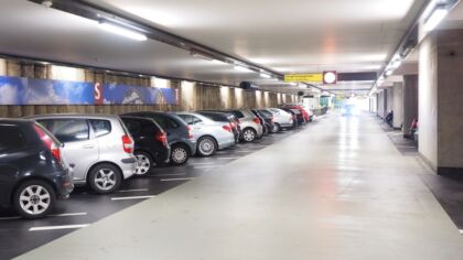 Spółdzielnia Mieszkaniowa Złote Łany szuka rozwiązania problemu braku miejsc parkingowych