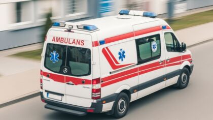 Czujnik alarmowy w bielskim wieżowcu wywołał panikę – strażacy na miejscu