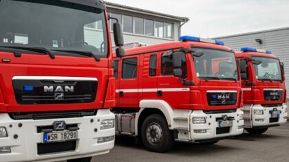 Groźny pożar w Bielsku-Białej: Dach i poddasze w ogniu
