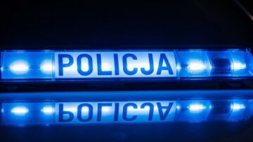 Pijany kierowca z 3 promilami rozbił się na parkingu Galerii Sfera